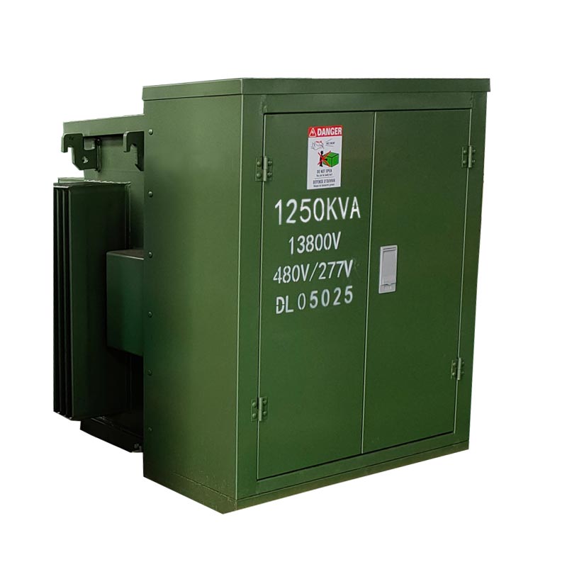 Trefaset padmontert transformator